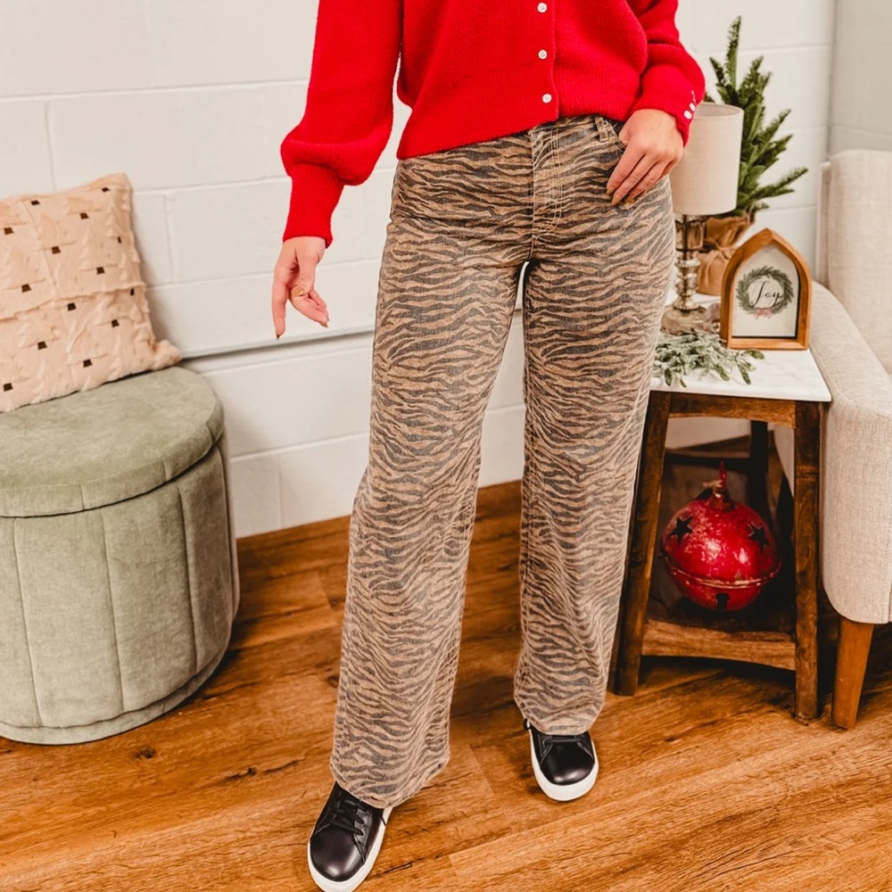 Hidden High Rise Logan Dad Jeans Tiger
